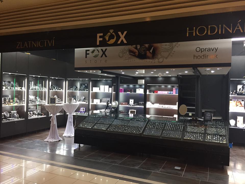 Fox Store 03