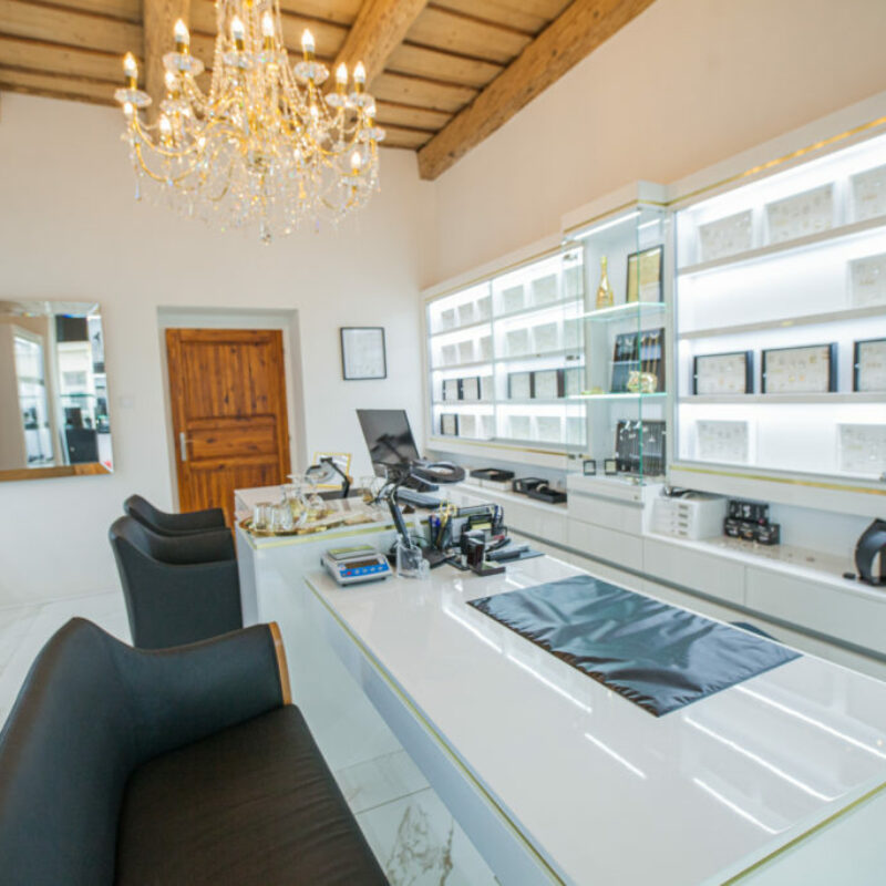 Do detailu laděný luxusní interiér Zlatnického domu Roudná v Plzni