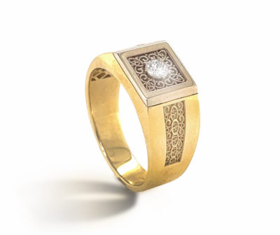 Luxusní pánský prsten s diamantem