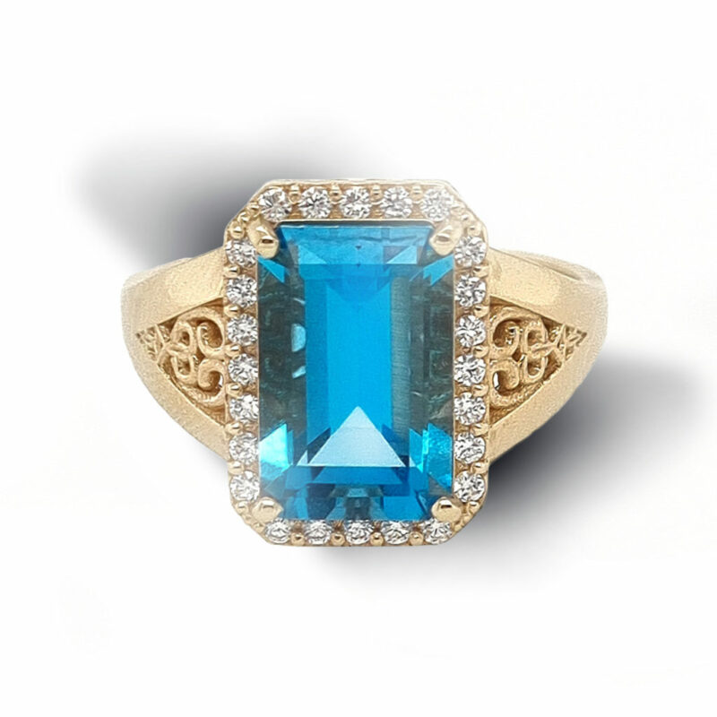 Diamantový prsten s modrým topazem | Zlatnický dům® Roudná v Plzni