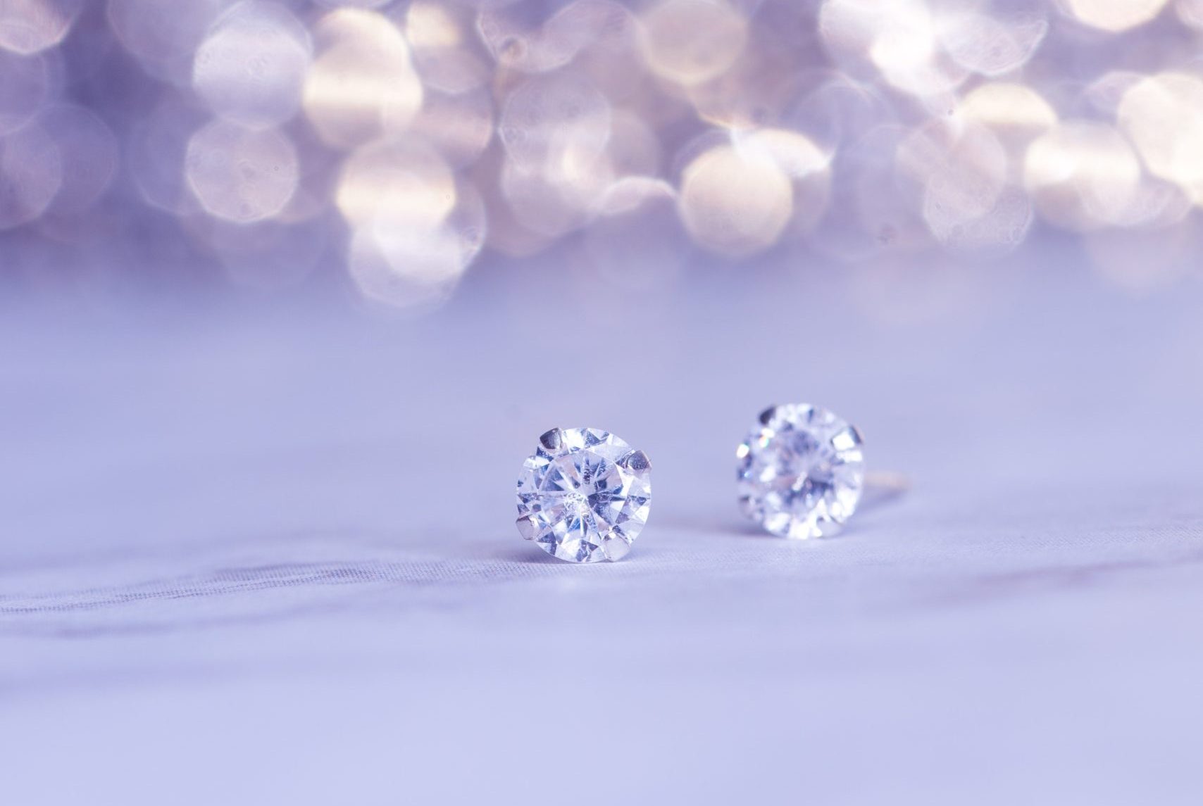 diamant kámen měsíce dubna