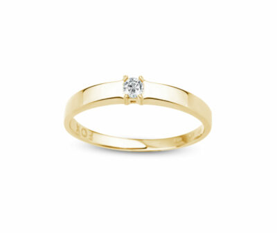 Zásnubní prsten značky FOX® 8 ze žlutého zlata, který je osazený jedním centrálním diamantem briliantového brusu.