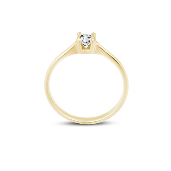 Zásnubní prsten značky FOX® 9 ze žlutého zlata, který je osazený jedním centrálním diamantem briliantového brusu. hlavní
