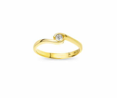 Zásnubní prsten značky FOX® 3 ze žlutého zlata, který je osazený jedním centrálním diamantem briliantového brusu.