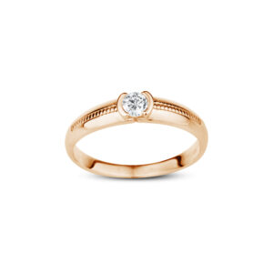 Zásnubní prsten značky FOX® 10 ze růžového zlata, který je osazený jedním centrálním diamantem briliantového brusu. hlavní